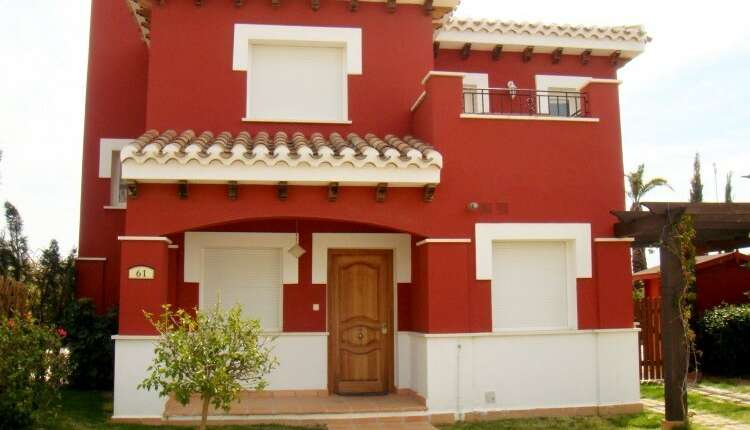 ¿Con qué frecuencia debería pintar el exterior de la fachada de mi casa?