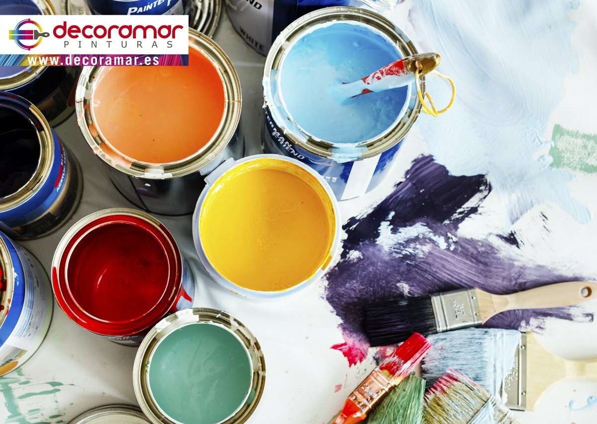 Colores de pintura superiores para aumentar el valor de su casa