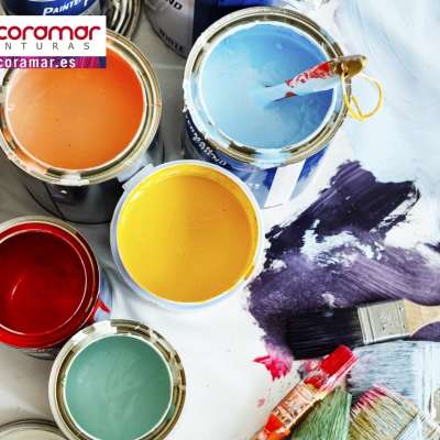 Colores de pintura superiores para aumentar el valor de su casa